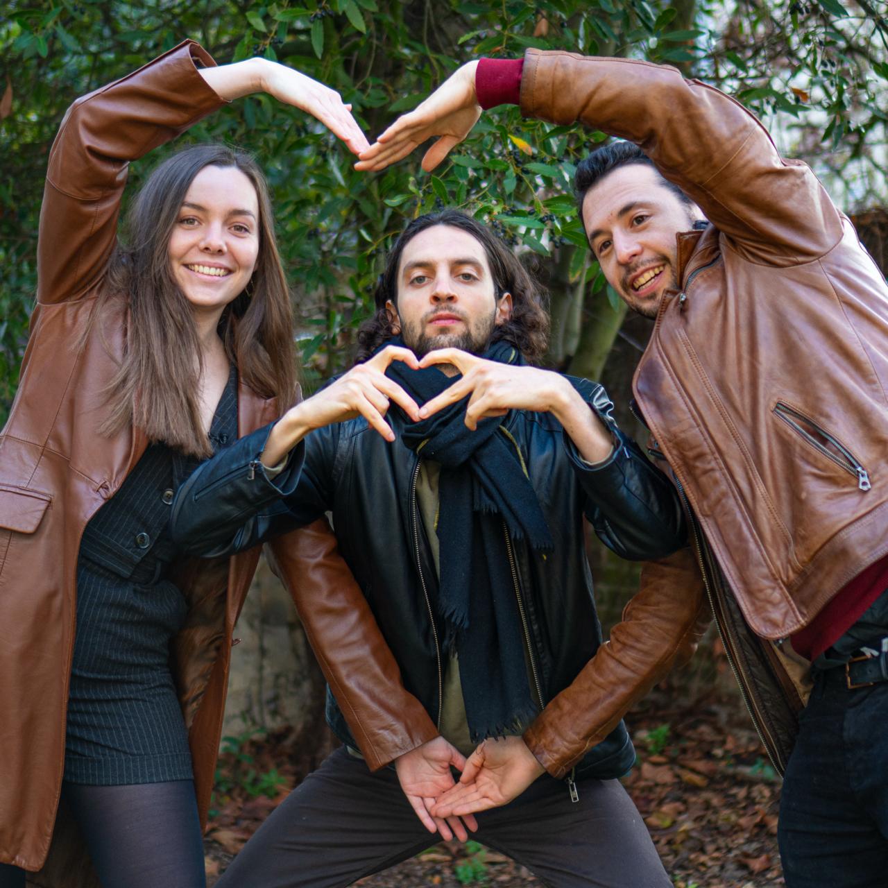 Equipe%20Amour%20et%20connexion%20coeur