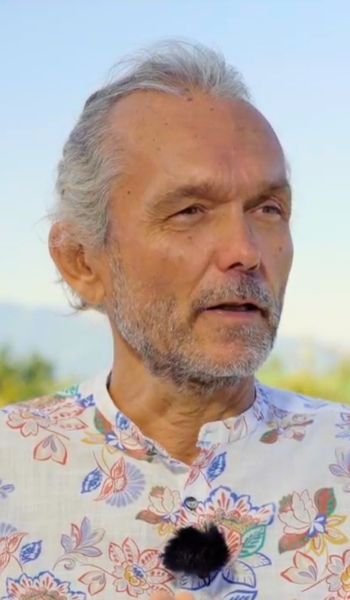 7b071-21ac-256-d26e-f6fb2a74c74_Emmanuel_COSTE_VIDEO_13