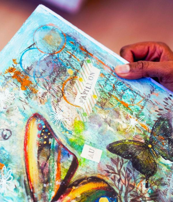 Atelier de groupe en ligne Métamorphose Créative alliant Logosynthèse® et dessin intuitif au fil de saison