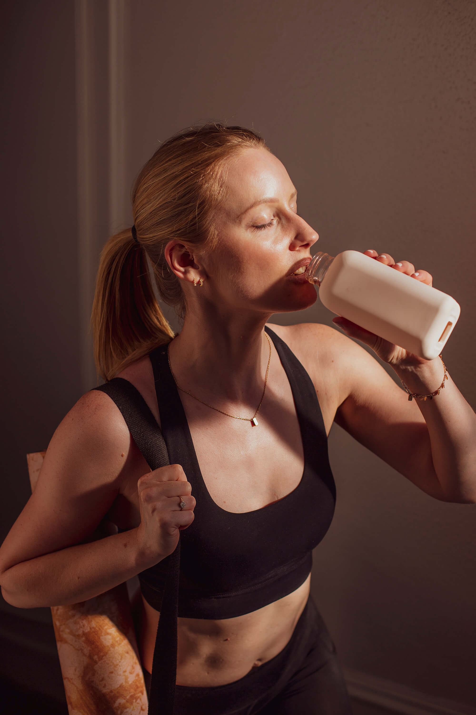 Claire%20andreewitch%20Healthy%20happy%20sexy%2022020-05-31%20at%207_29_41%20PM