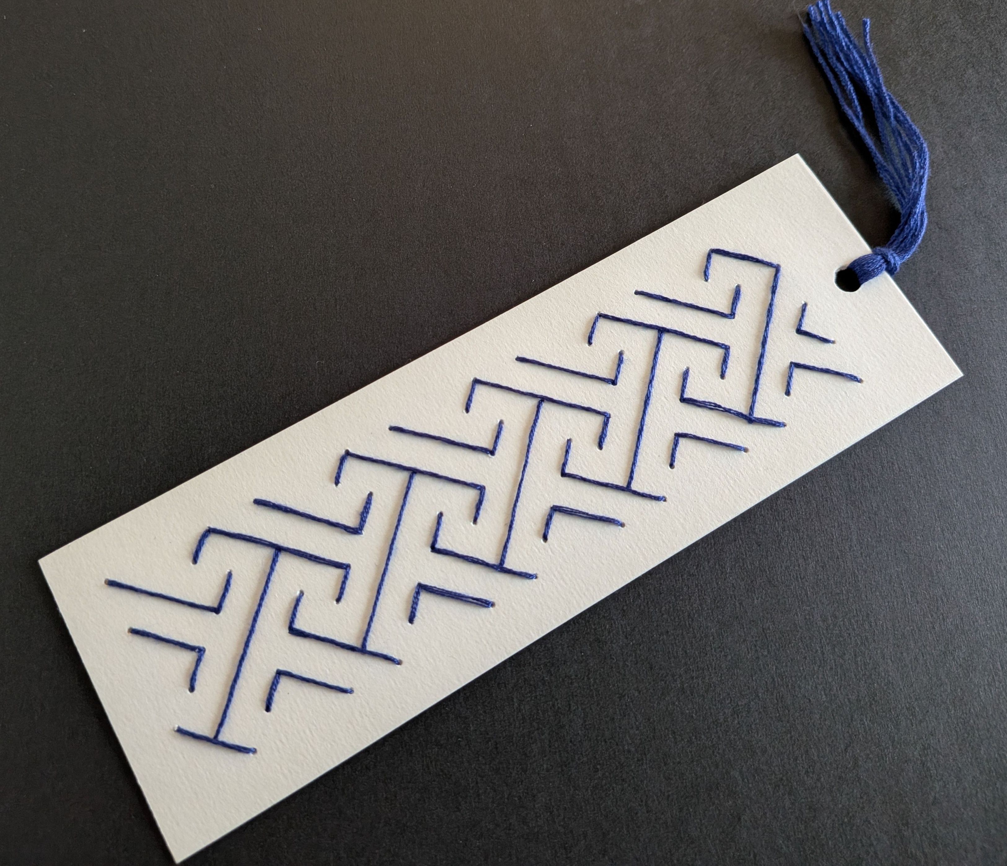 Sandrine Bizon - signet brodé style Sashiko - Sayagata