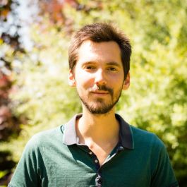 Dorian-Vallet-Auteur-carre265