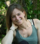 Elodie%20-%20Bien%20Hair%20V%C3%A9g%C3%A9tal