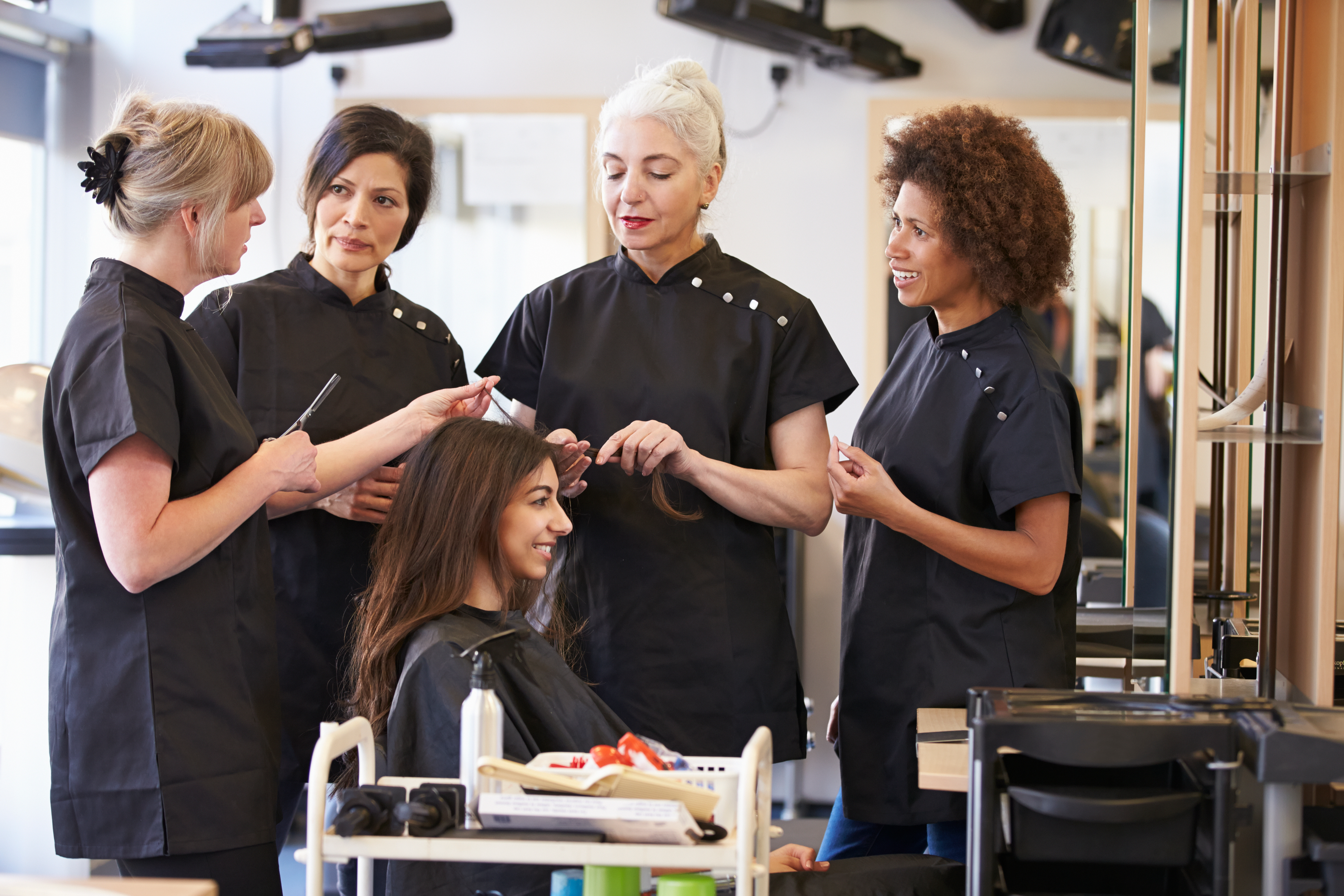 Formatrice coiffure