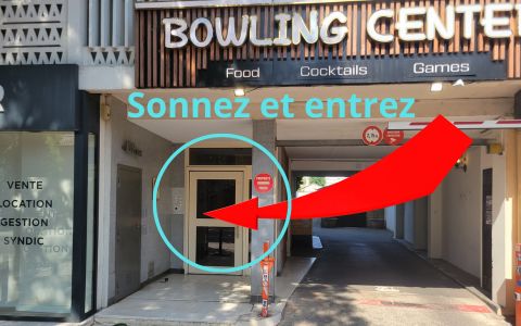 Entrée du cabinet de thérapeute holistique et systémique