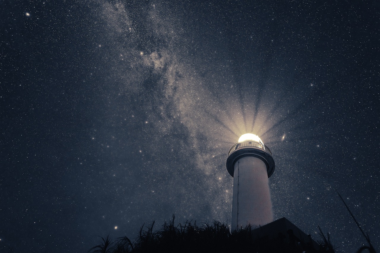 lighthouse-6785763_1280