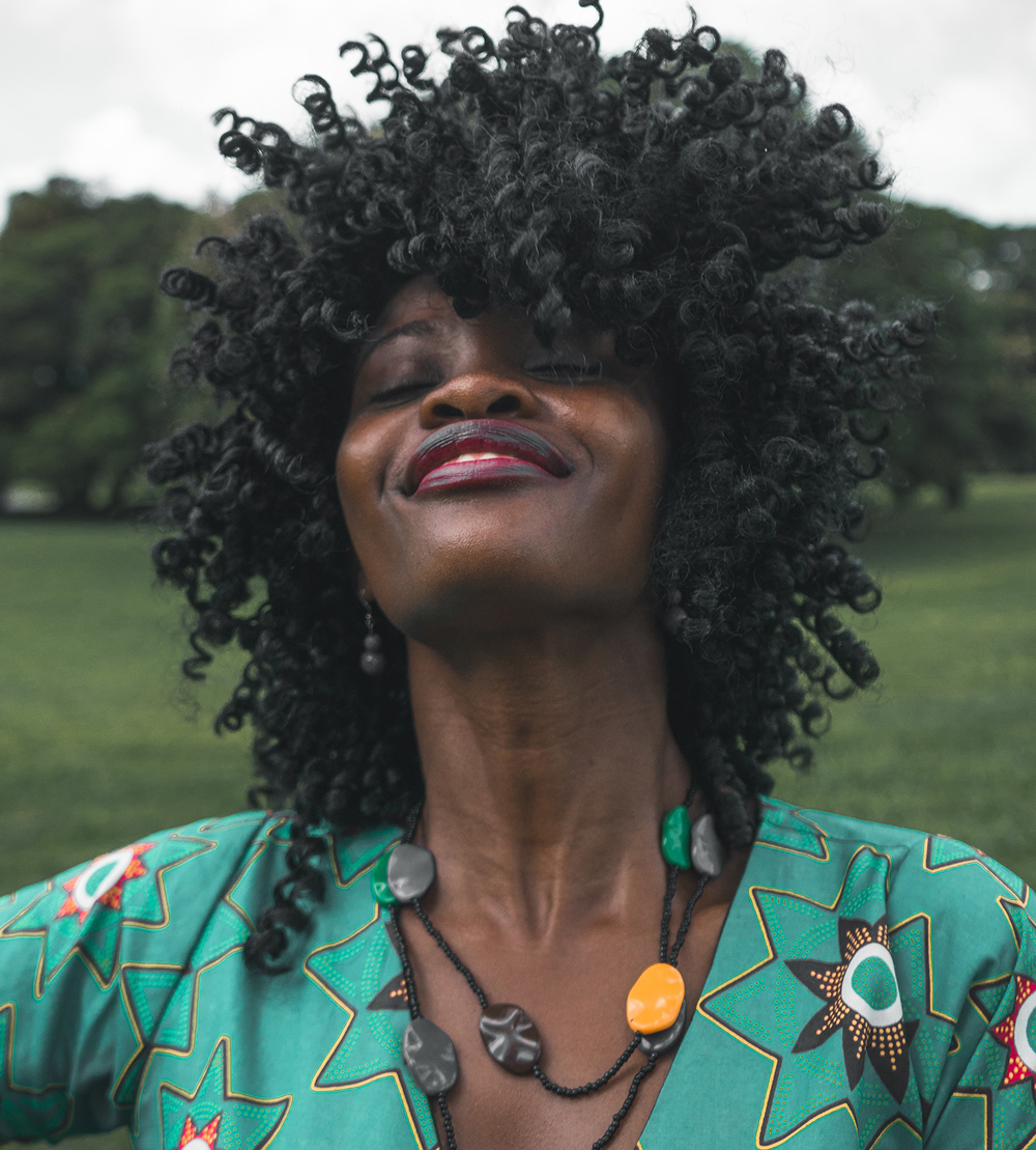 Portrait-detendu-miguel-bruna-unsplash Portrait-detendu-miguel-bruna-unsplash