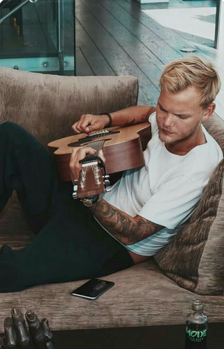 avicii-3