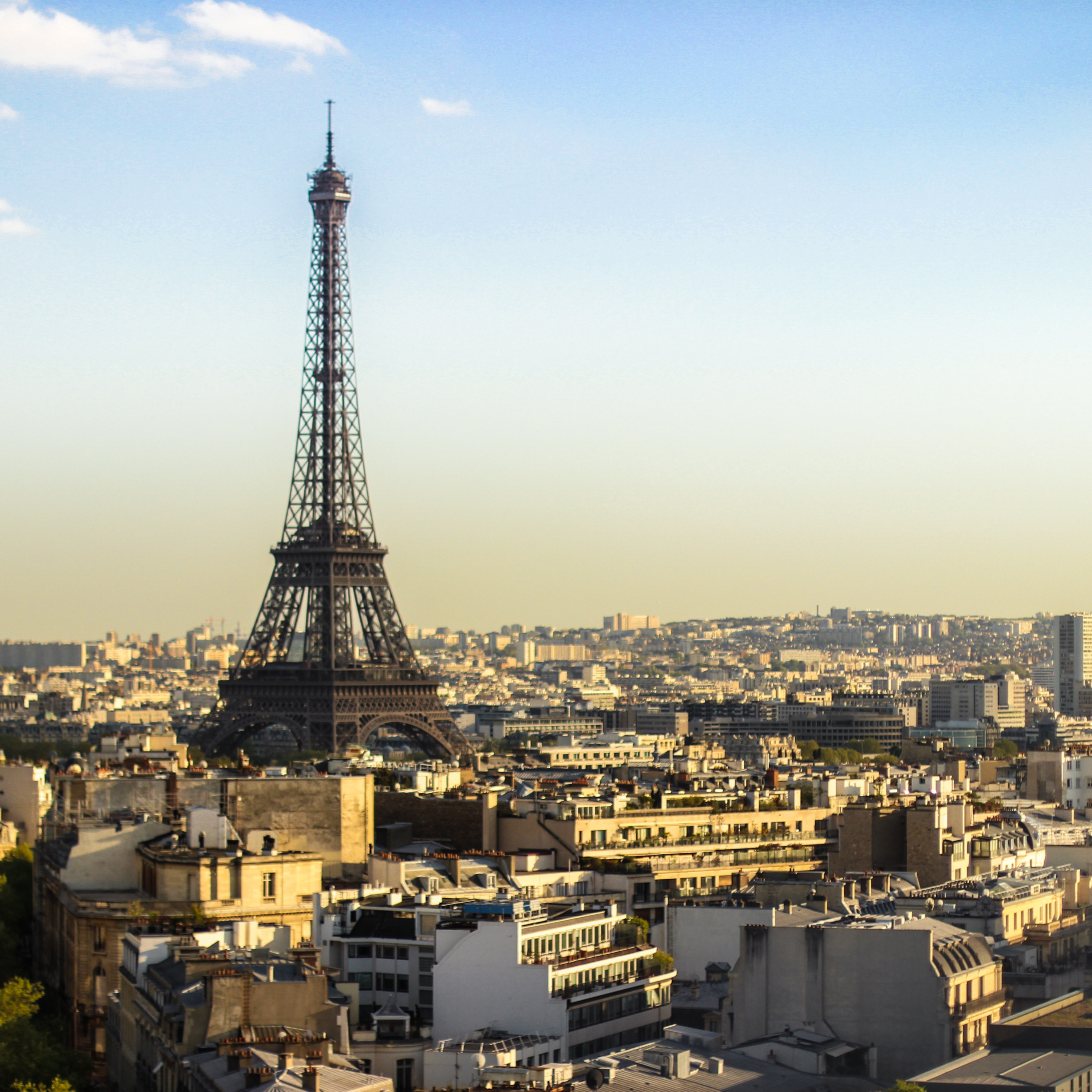 Paris Paris