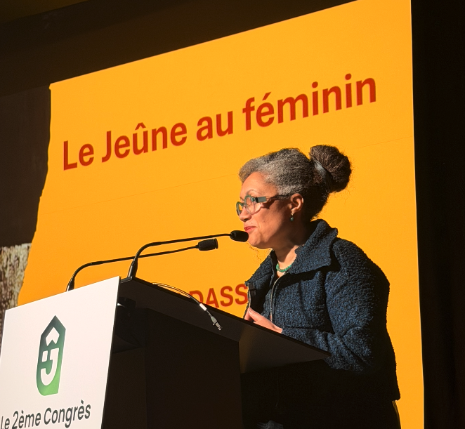 Jeune%20au%20feminin