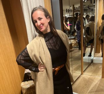 IMG_4B6F89C77152-1__355x320