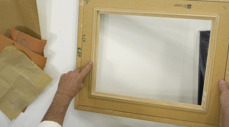 1%20Ajouter%20baguette%20encadrement%20peinture