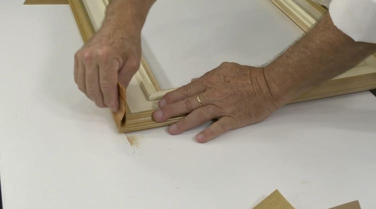 2%20Poncer%20le%20cadre