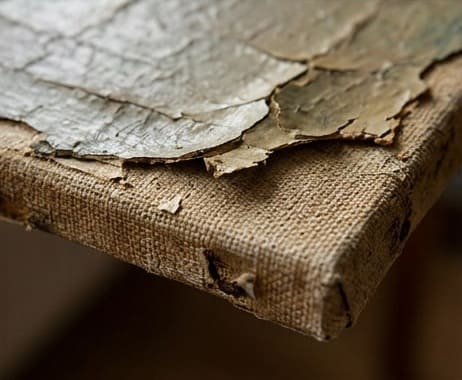 peinture qui craque