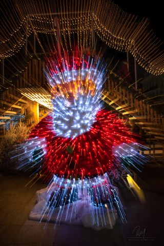 _ORO7804-zooming-pere-noel%20copie__320x480 _ORO7804-zooming-pere-noel%20copie__320x480
