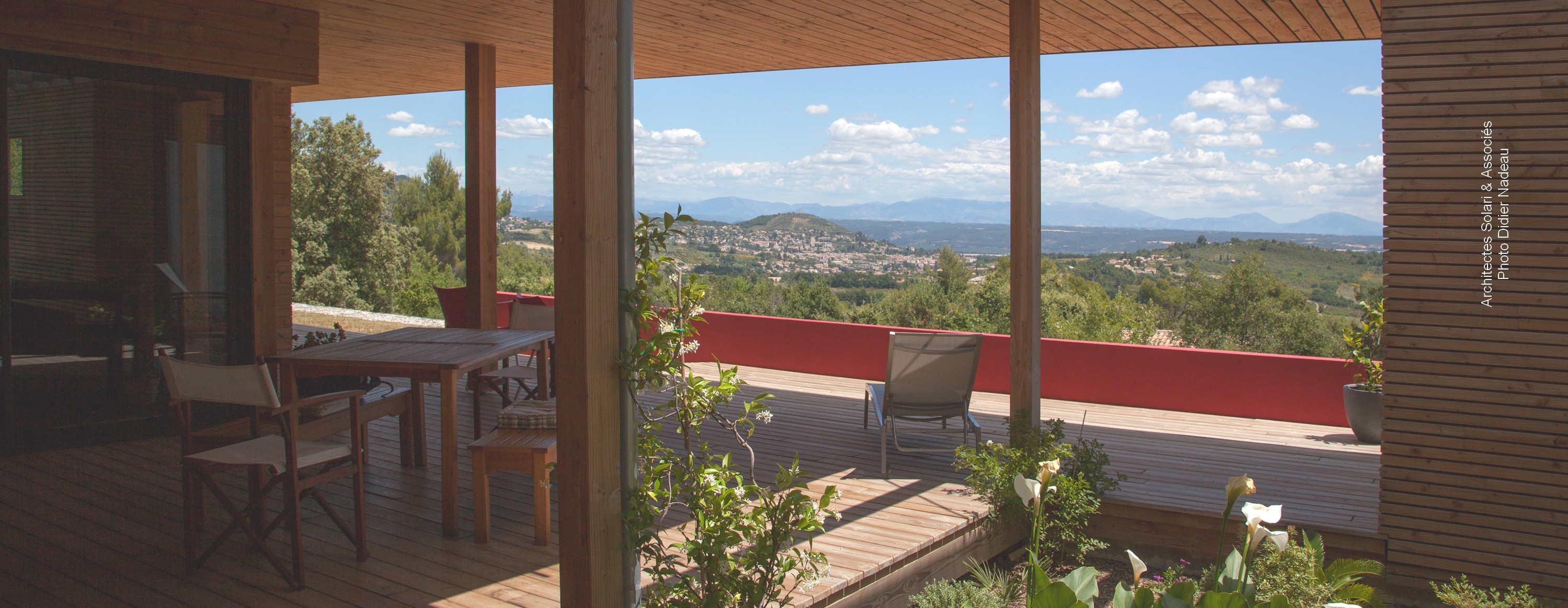 Maison%20Belle%20vue%20-%20Cre%CC%81dit%20Architecte%20Solari%20et%20Associe%CC%81%2C%20photo%20Didier%20Nadeau