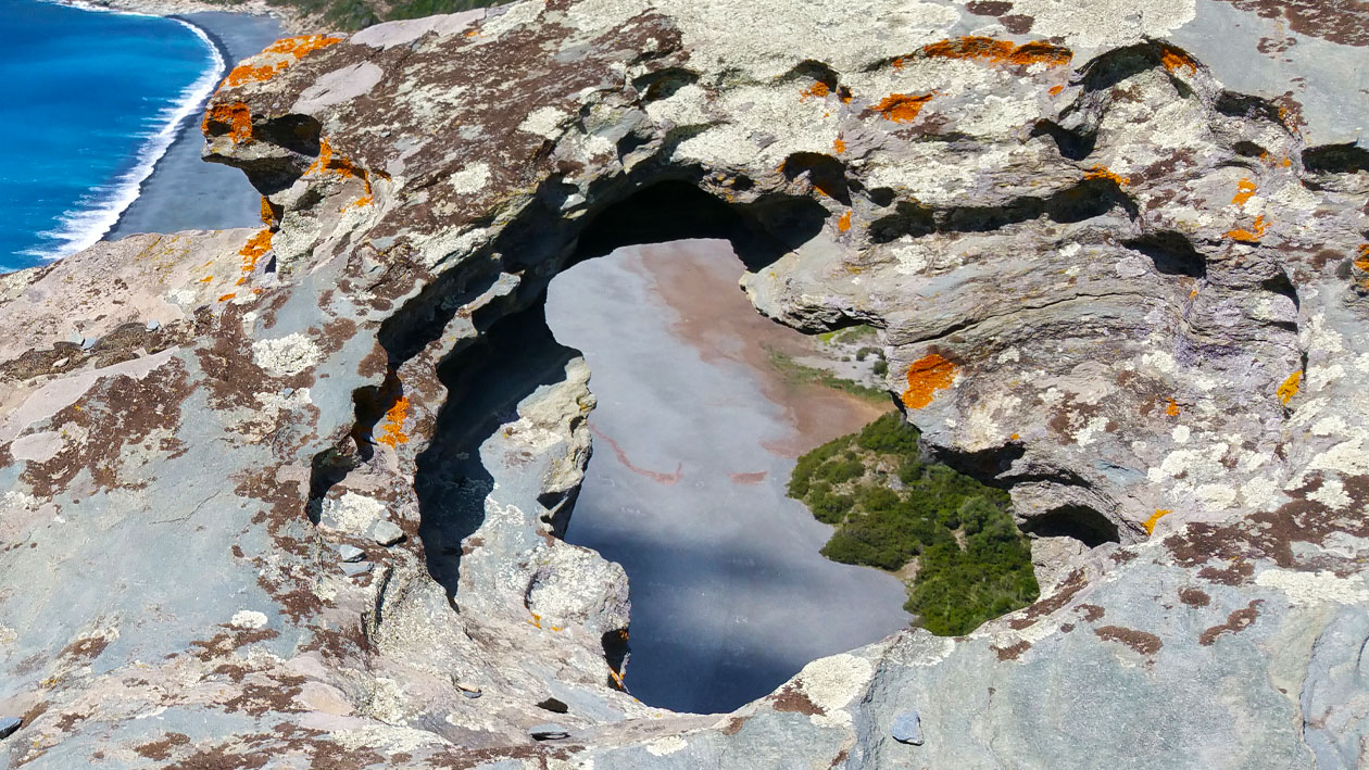 Fr%C3%A9d%C3%A9ric-Ar%C3%A9mis-Florin-porte-2